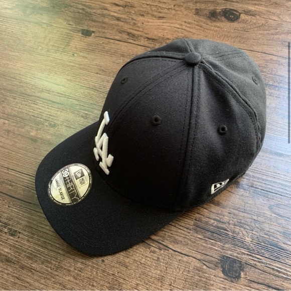 New era dodgers hat L/XL - Picture 3 of 5